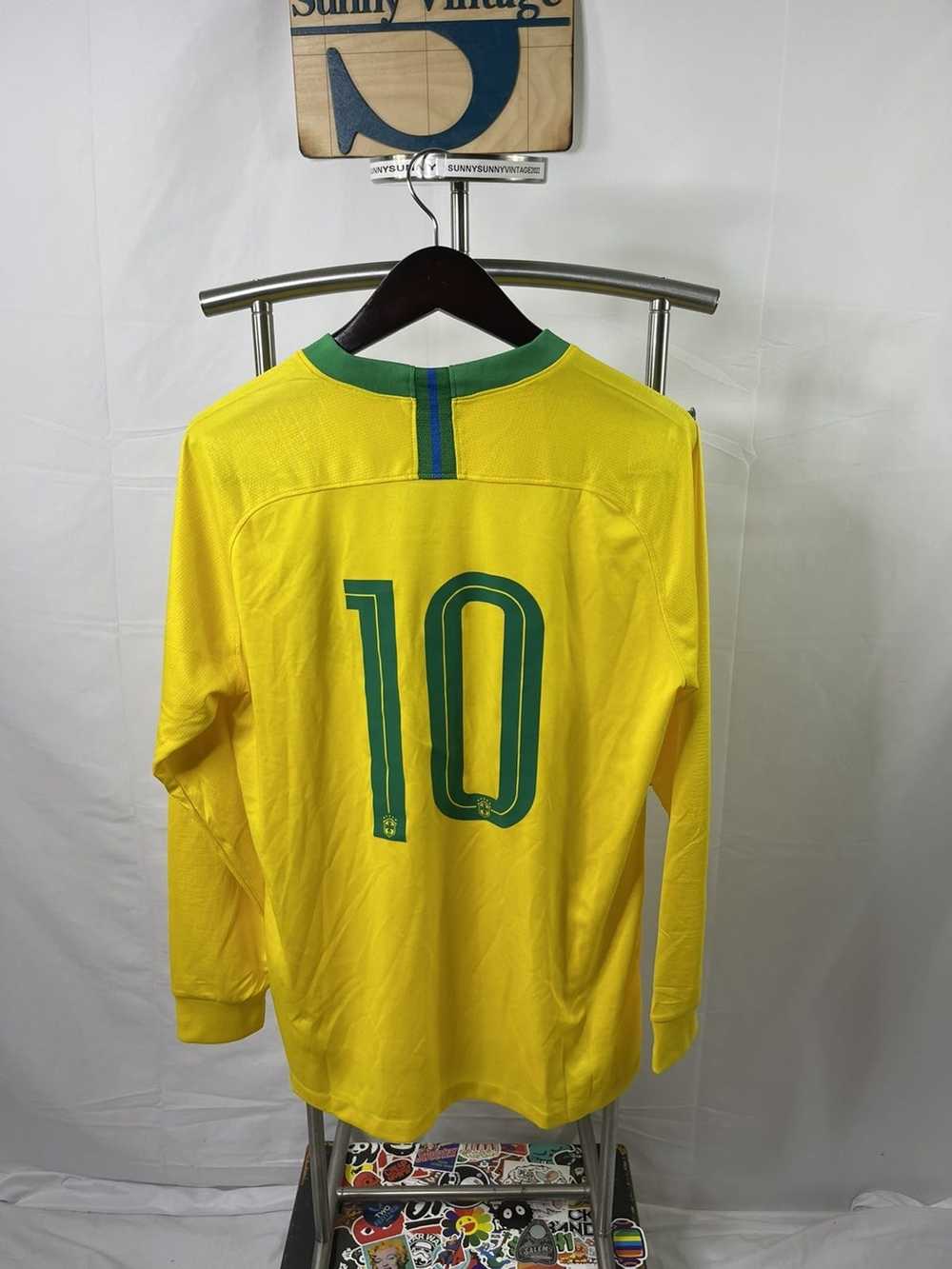 : Nike Mens CBF Brasil M NK Dry SQD TOP SS GX 2 893353-454_L -  Armory Navy/Armory Navy/Midwest Gold : Clothing, Shoes & Jewelry