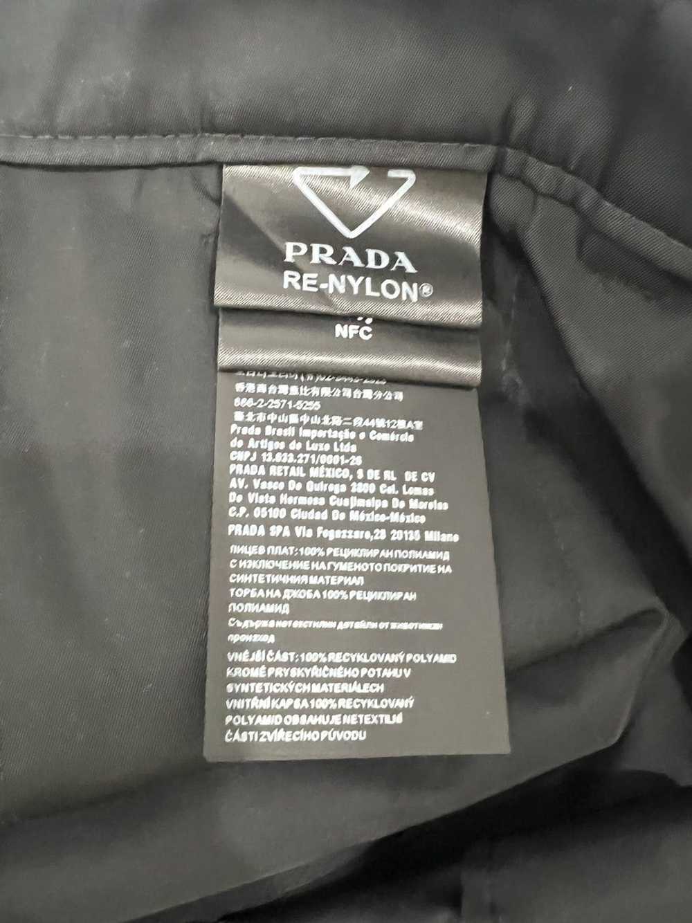 Prada Prada logo-plaque cargo pants - image 4