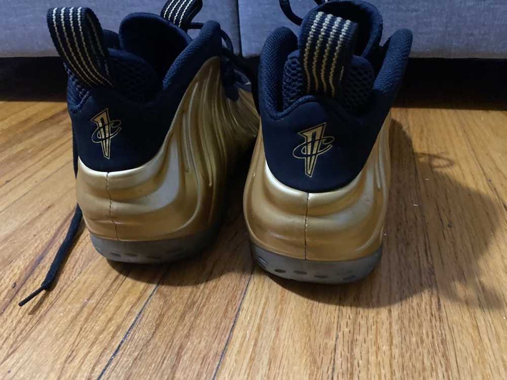 Nike Air foamposite one metallic gold - image 4