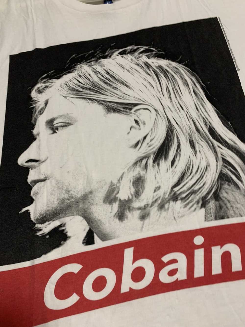 Kurt Cobain × Nirvana Kurt Cobain divided H&M t s… - image 4