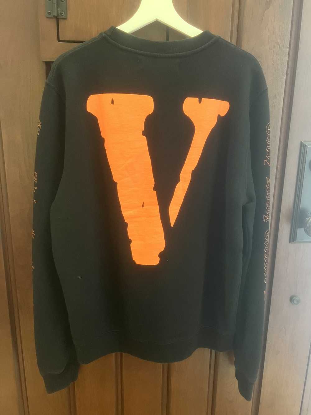 Off-White × Vlone Off White x Vlone crewneck blac… - image 4