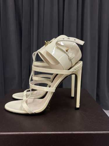 Gucci Gucci Vanilla Patent Leather Pump