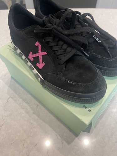 Off-White Low Vulcanized Logo-Appliquéd Rubber-Trimmed Textured-leather Sneakers - Black - 35