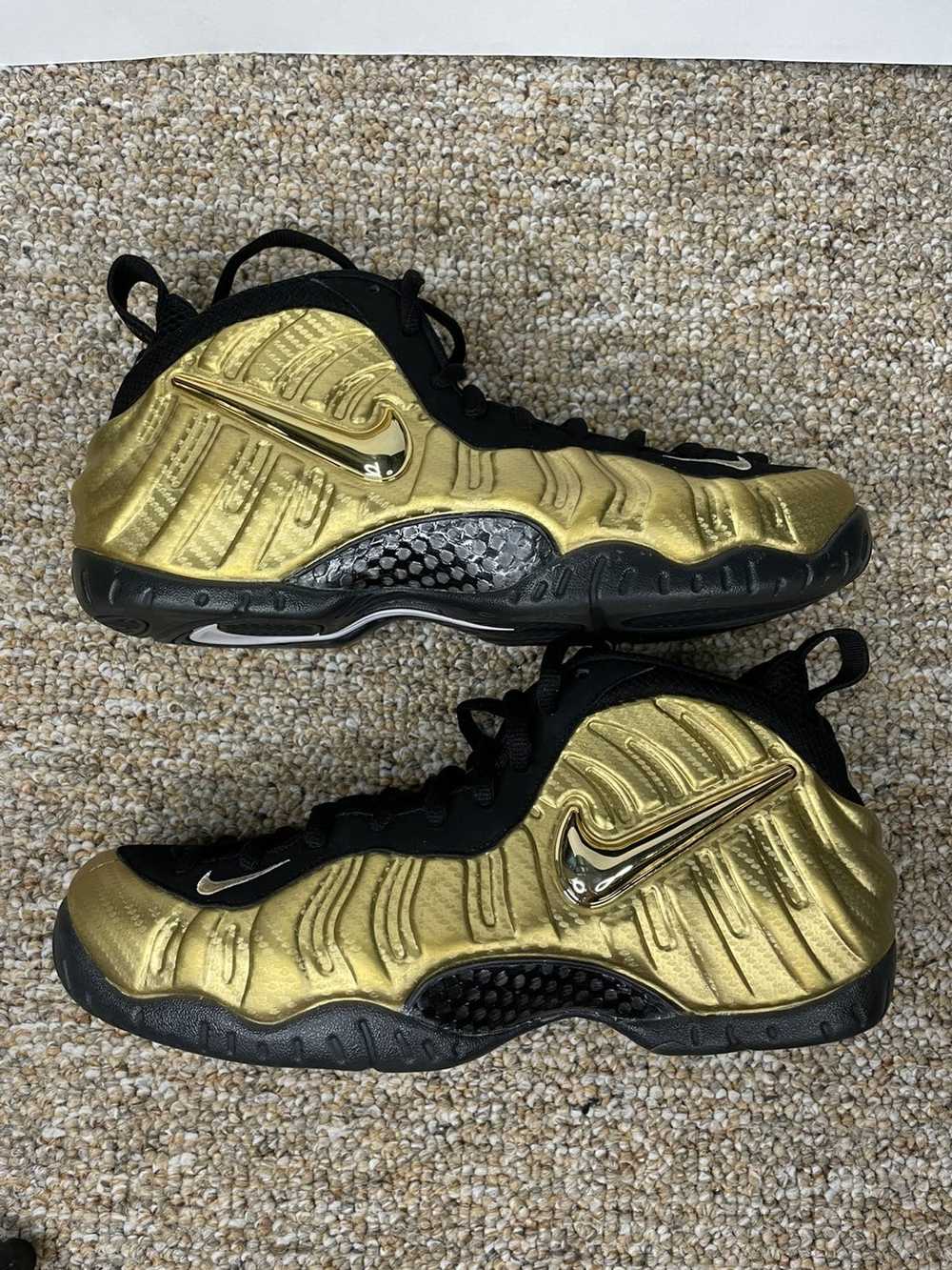 Nike Air Foamposite Pro Metallic Gold - image 2