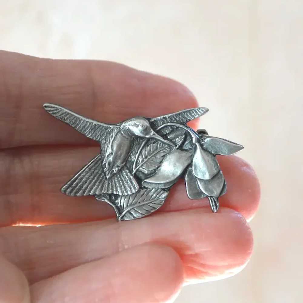 Pewter Birds and Blooms Hummingbird Brooch Pin - image 4