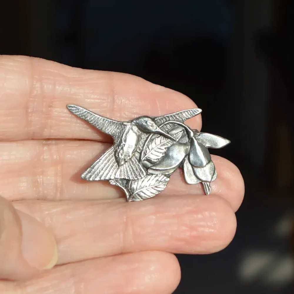 Pewter Birds and Blooms Hummingbird Brooch Pin - image 7
