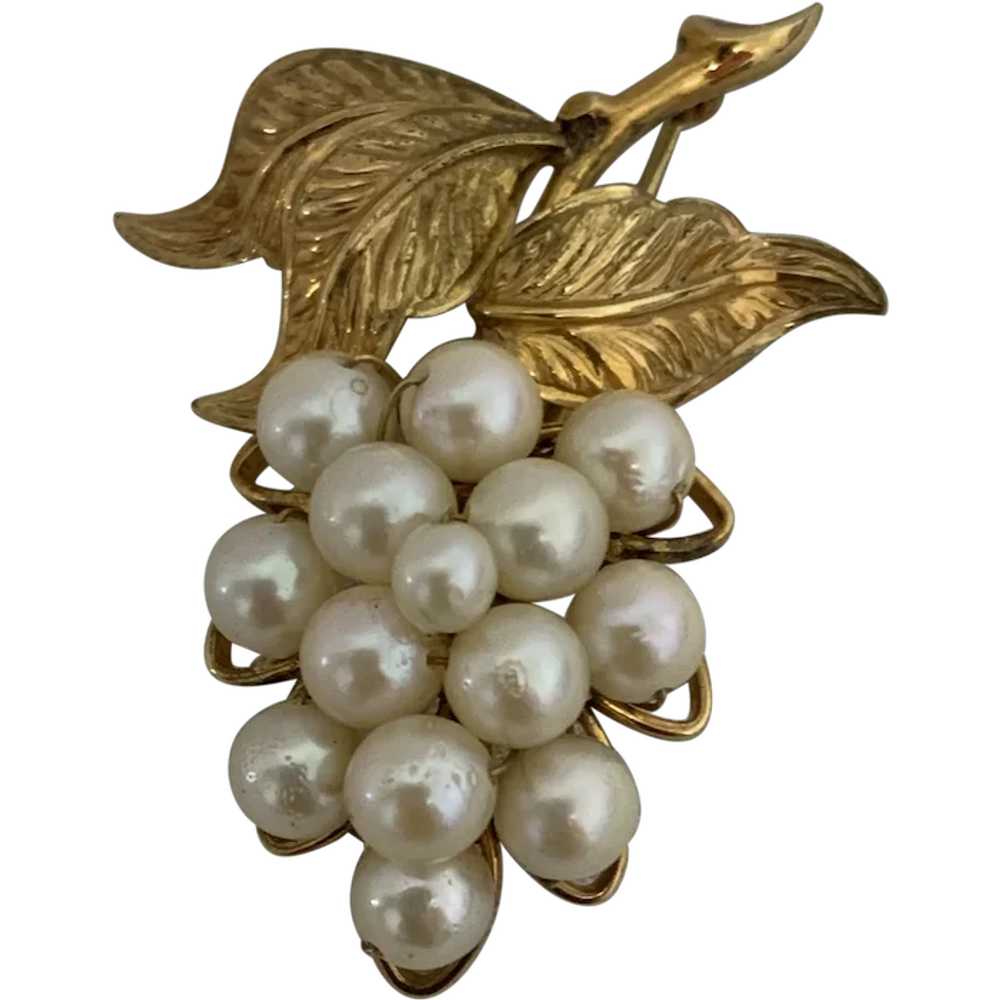 Vintage 1950’s Cultured Pearls Gold Filled Brooch… - image 1