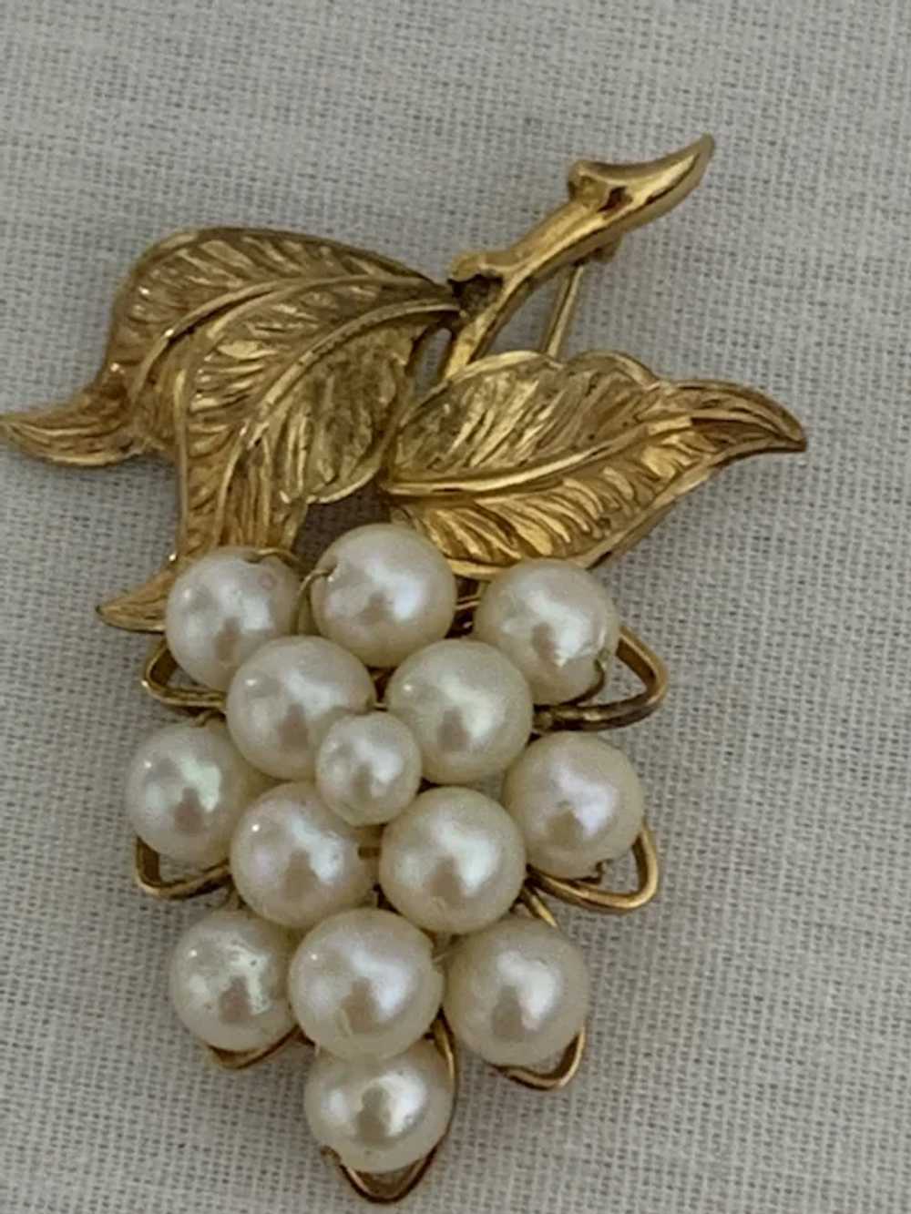 Vintage 1950’s Cultured Pearls Gold Filled Brooch… - image 3