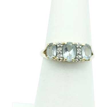 10K Aquamarine and Diamond Ring