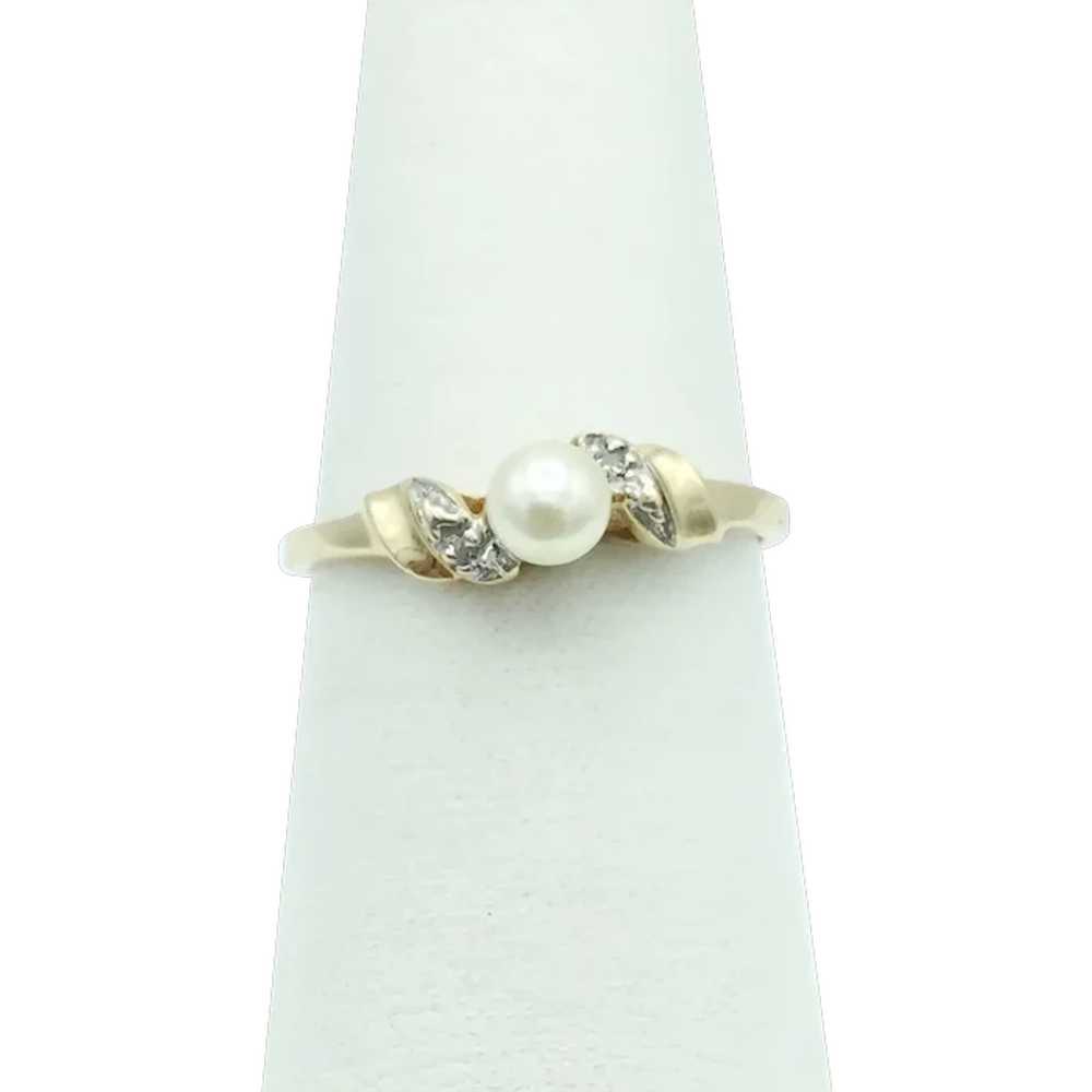 10K Pearl And Diamond Ring - image 1