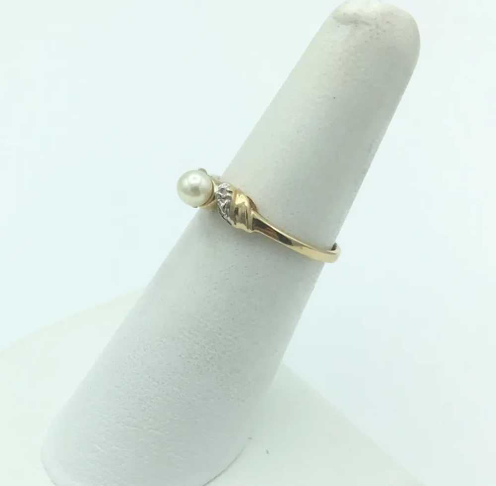 10K Pearl And Diamond Ring - image 3