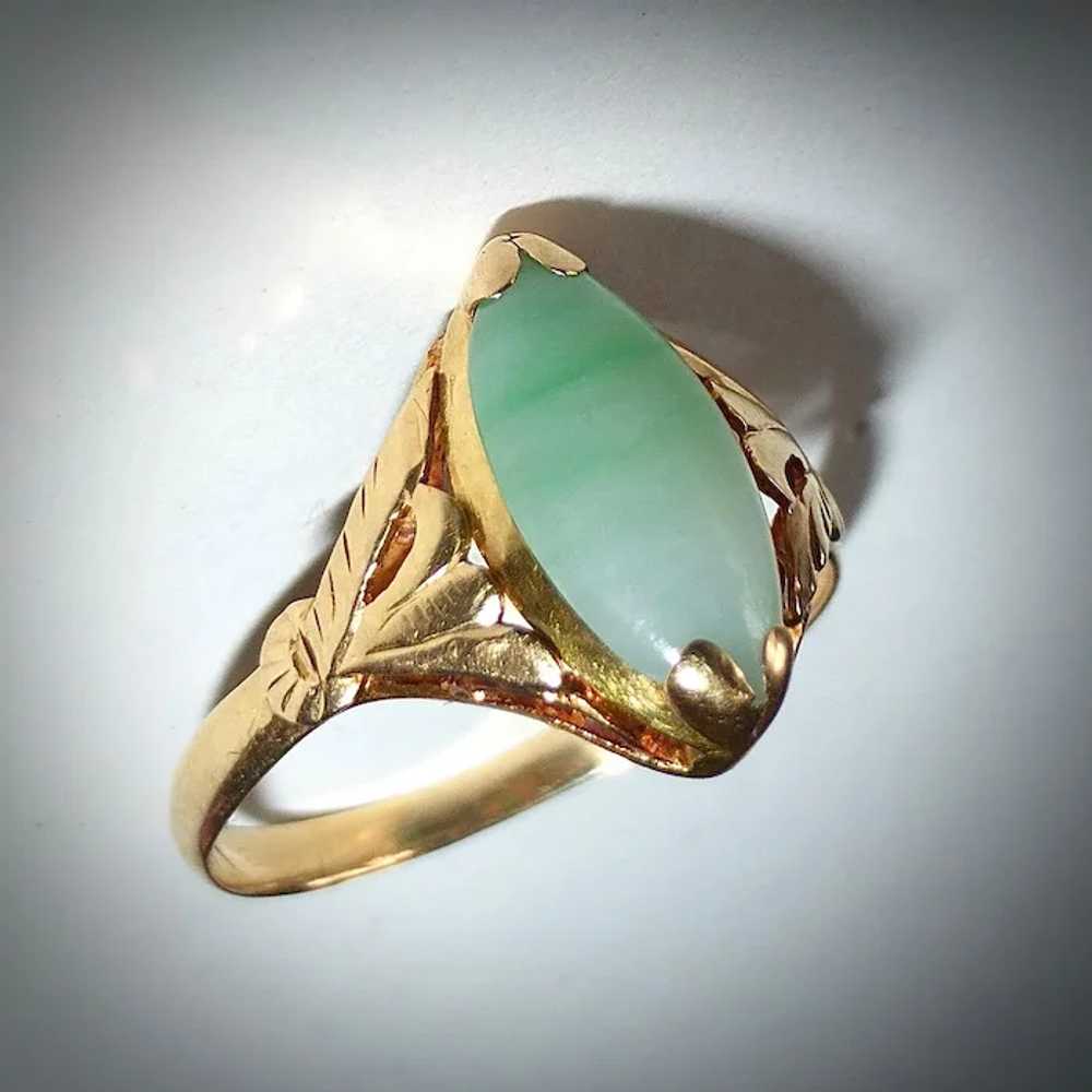 18k Ring Marquise Cabochon Nephrite Jade - image 5