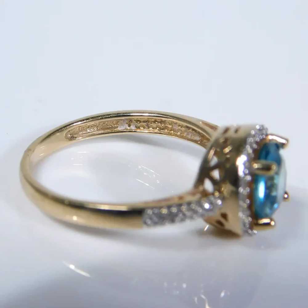 Vibrant 1.73ctw Blue Topaz & Diamond Halo Ring 14… - image 6