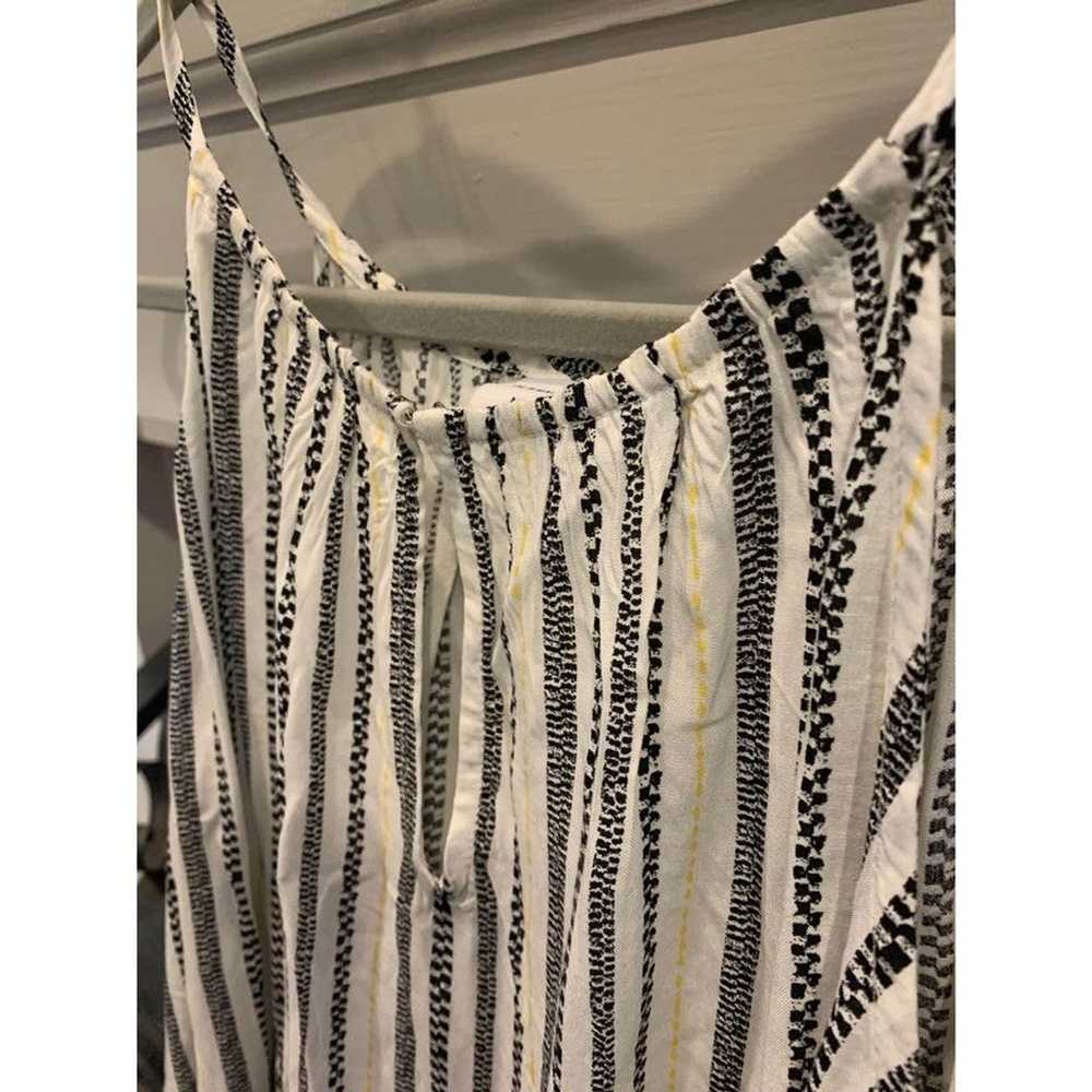 Old Navy Old Navy black and white stripped tank t… - image 2