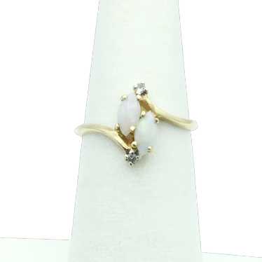 10K Opal And Diamond Ring