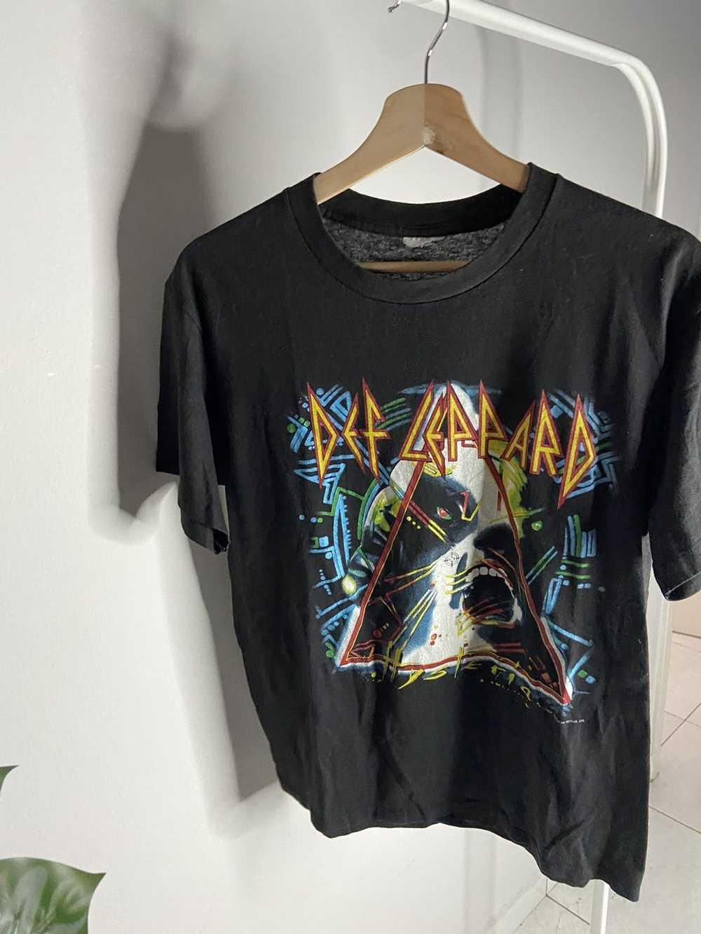 Def Leppard × Vintage VINTAGE DEF LEPARD💔💔😊 - image 3