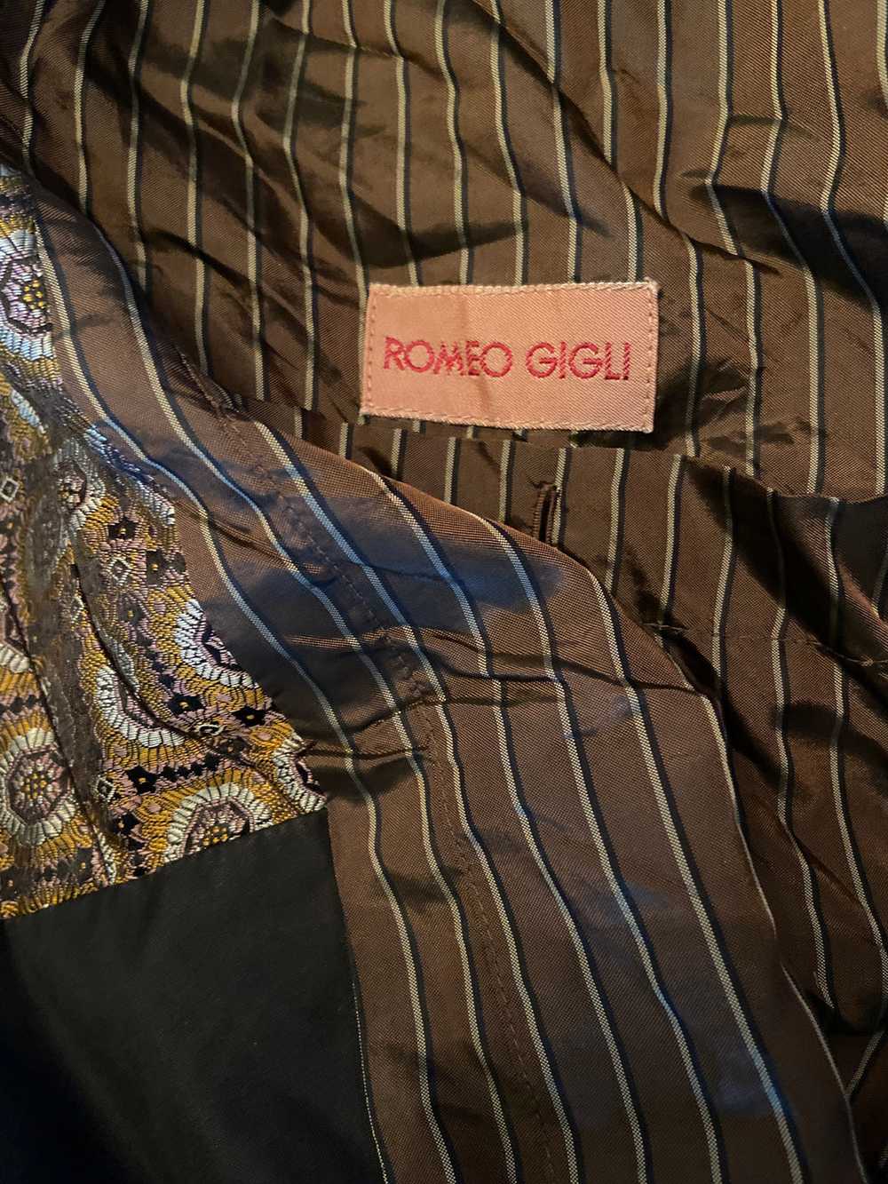 1990s Romeo Gigli cocoon coat - image 9