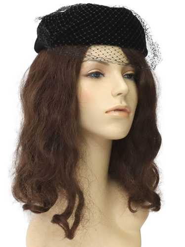 1950's Womens Black Velvet Pillbox Hat - image 1