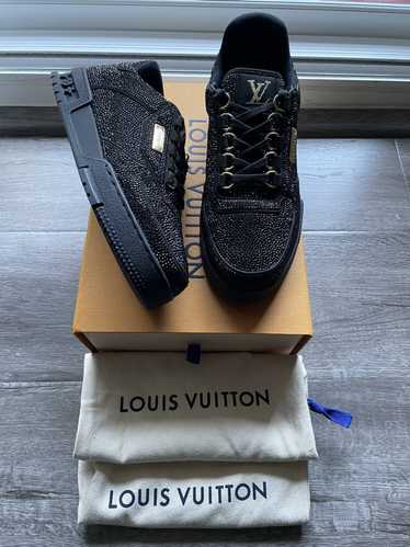 Lv trainer leather low trainers Louis Vuitton Black size 5 UK in Leather -  25005995