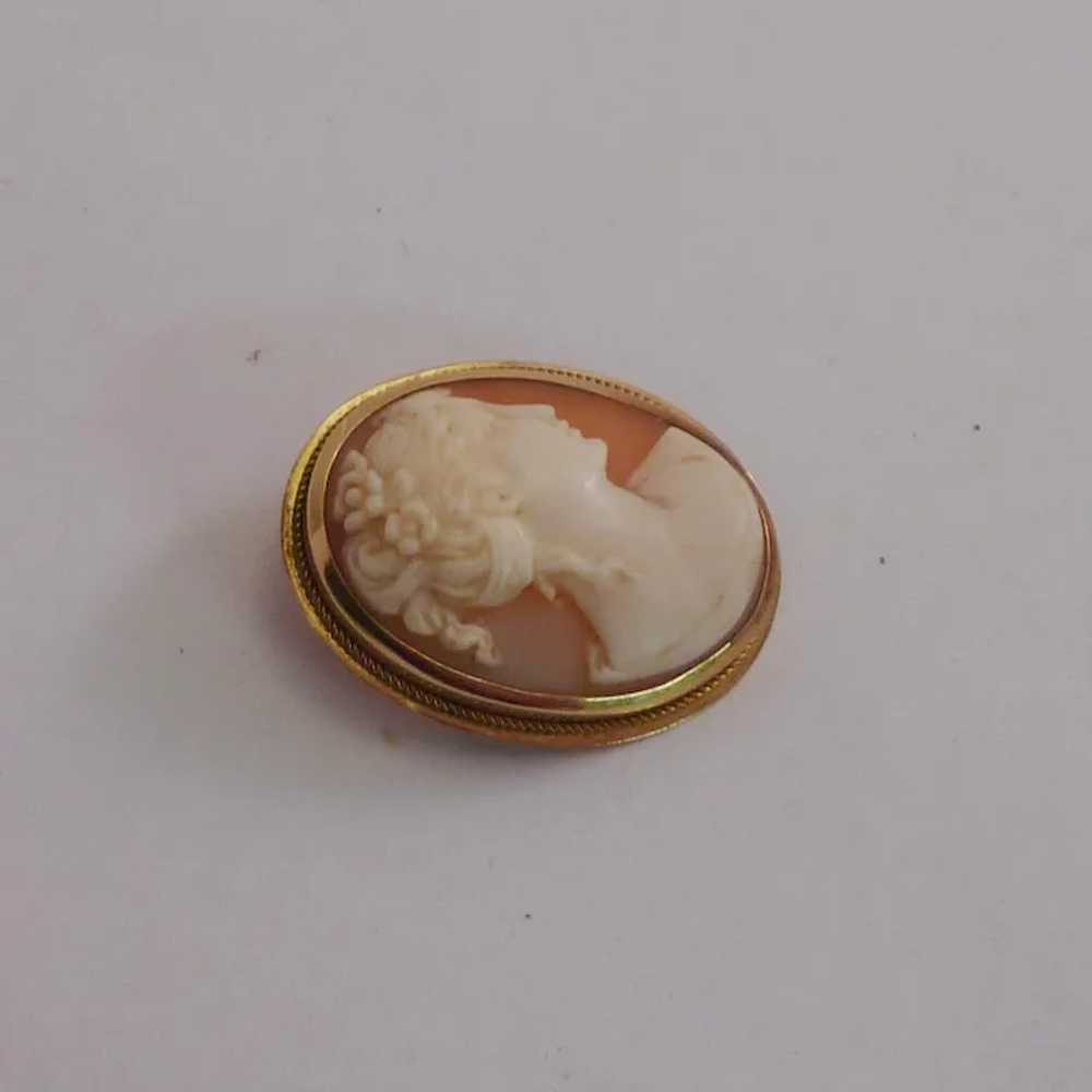 Gold Carved Shell Cameo Pendant Brooch Pin - image 3