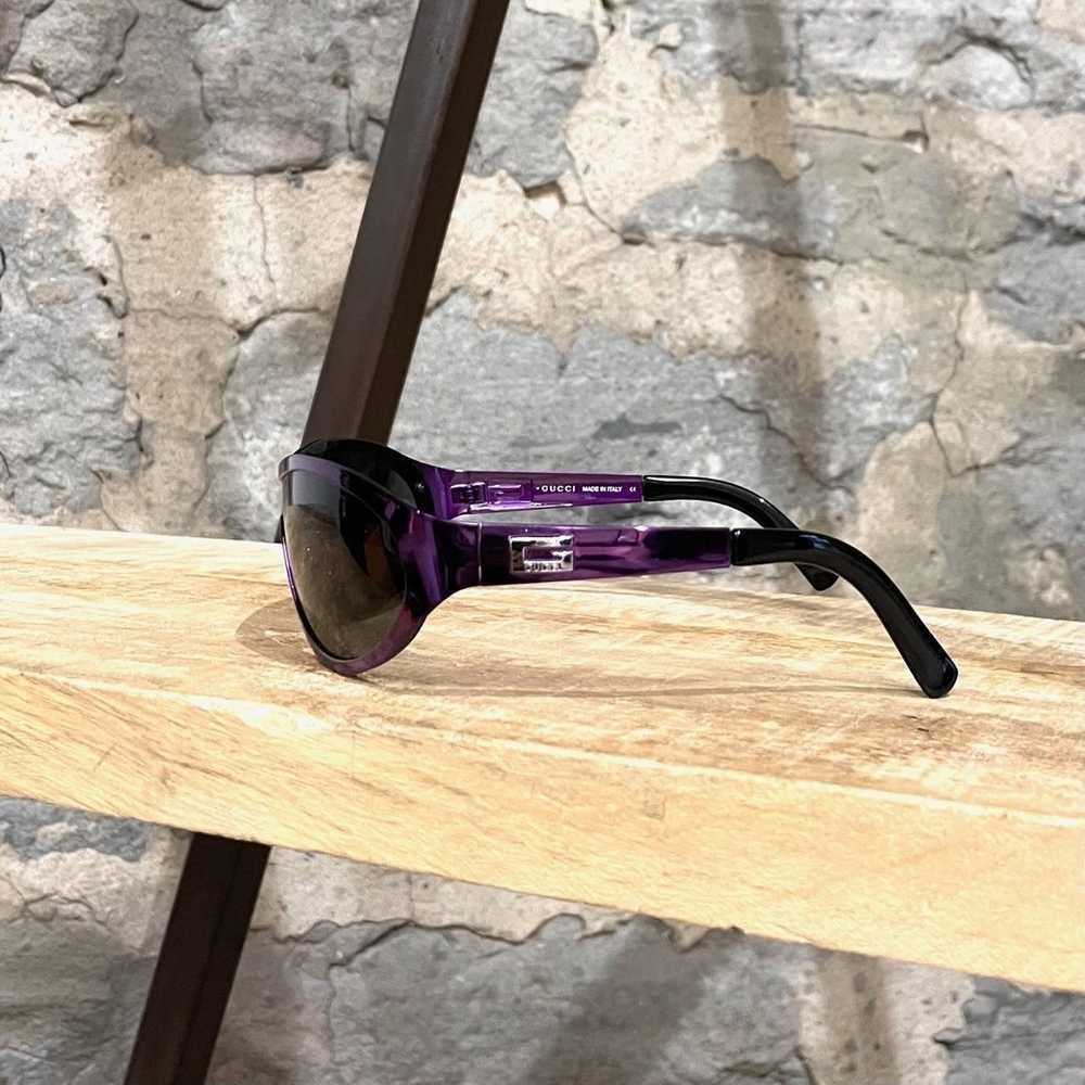 Gucci Gucci GG 1612S Purple Oval Shield Sunglasses - image 3
