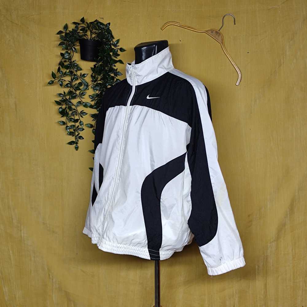 Nike × Vintage Vintage NIKE jecket nice design - image 4