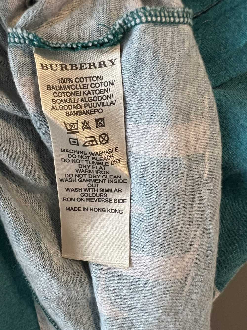 Burberry Logo T-Shirt - image 4