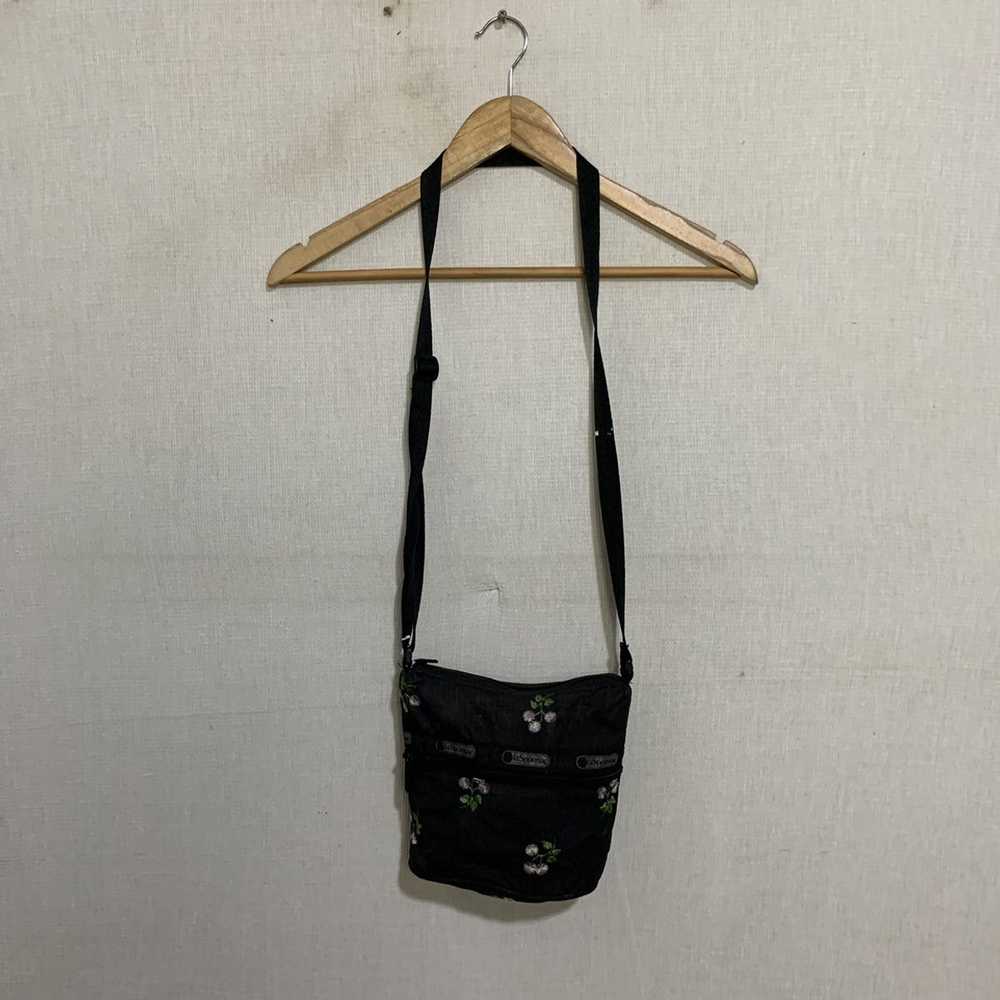 Bag × Lesportsac Shoulder bag lesportsac black co… - image 1
