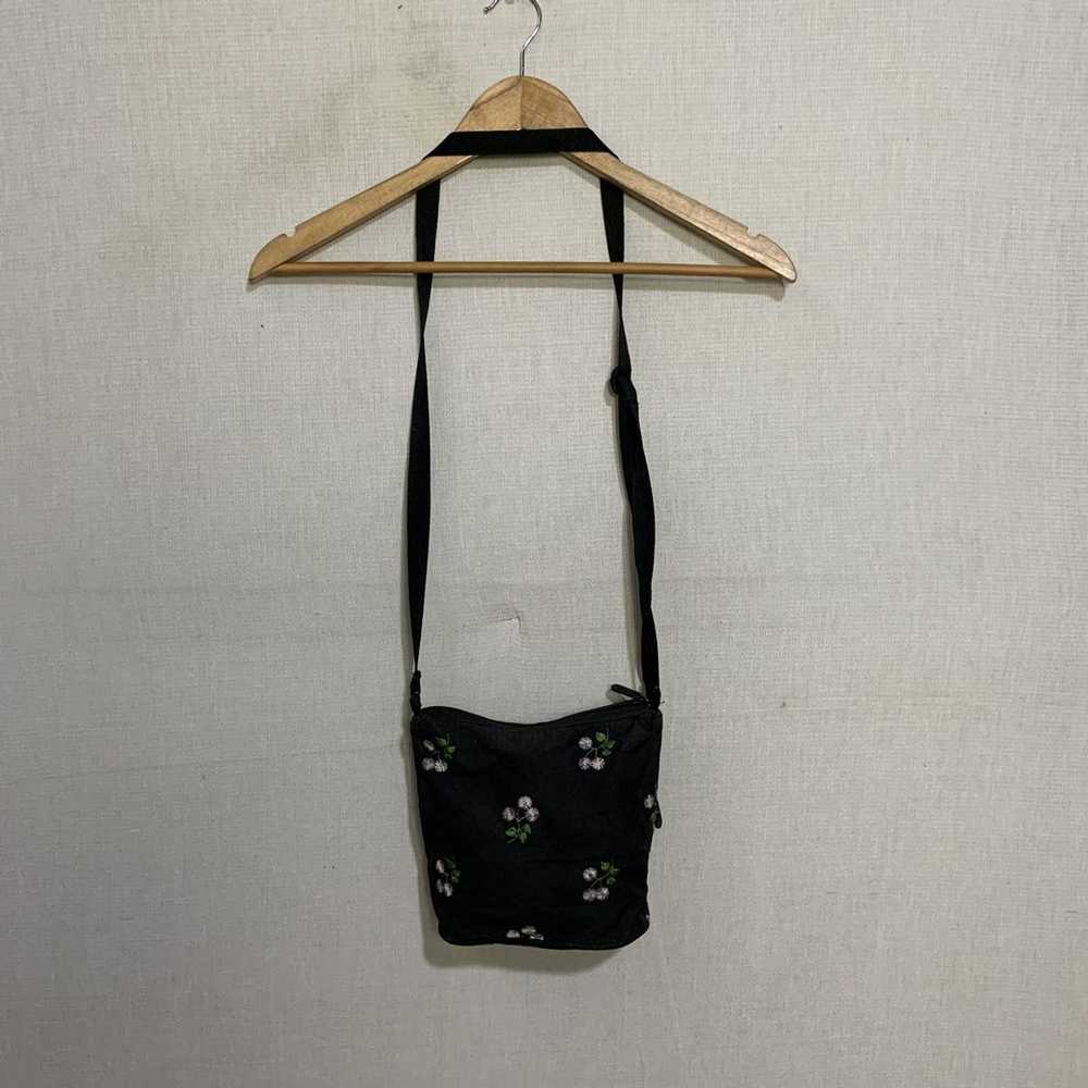Bag × Lesportsac Shoulder bag lesportsac black co… - image 2