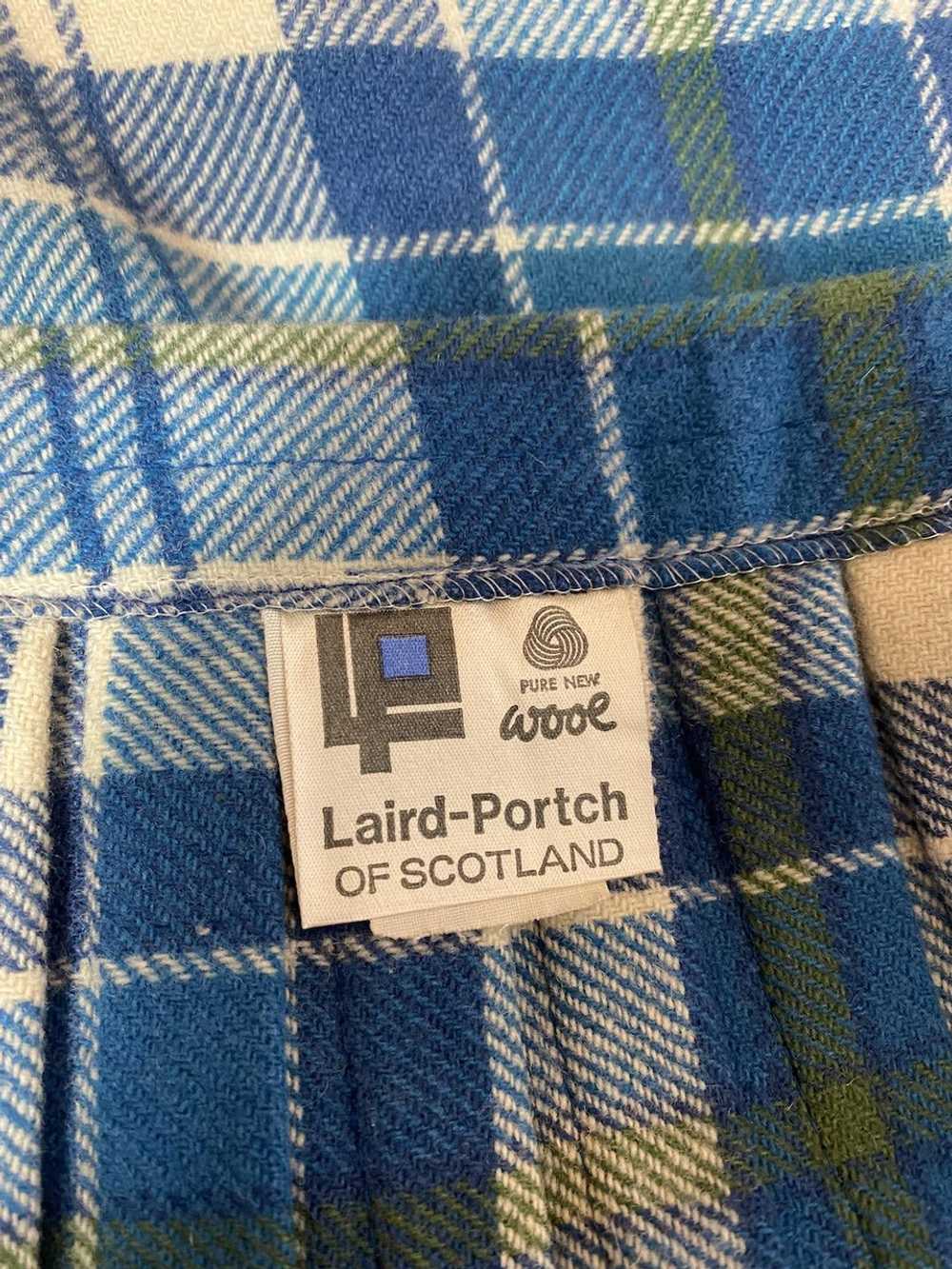 1960s Laird Porch of Scotland Plaid Wool Cape and… - image 10