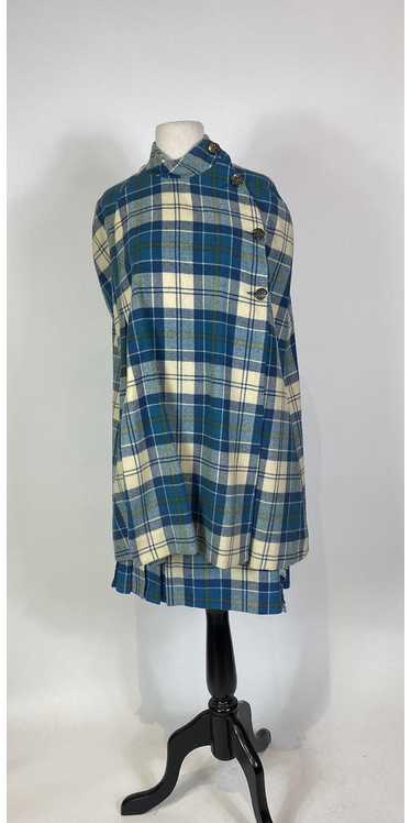 1960s Laird Porch of Scotland Plaid Wool Cape and… - image 1