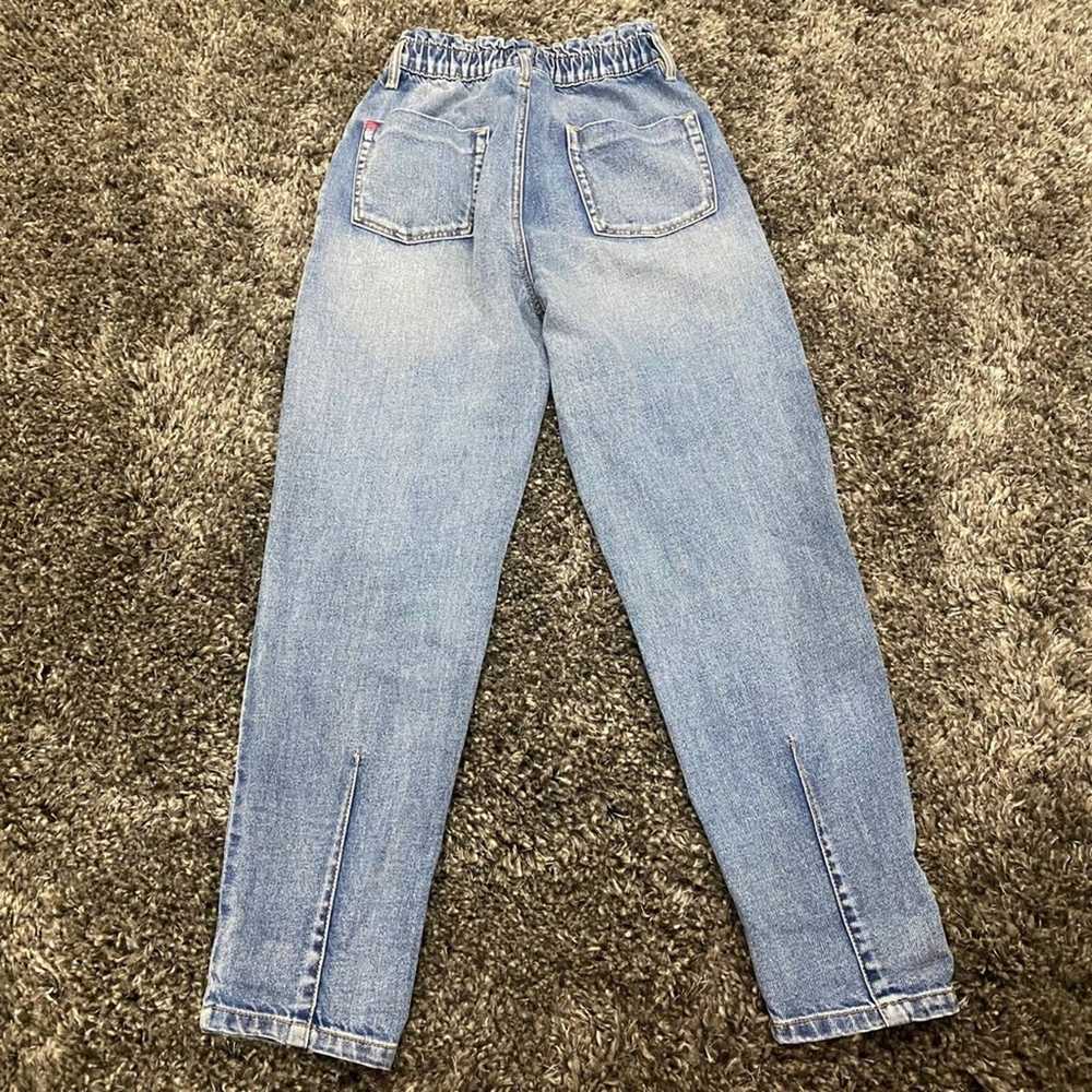 Bdg BDG urban outfitters mom jeans - image 4