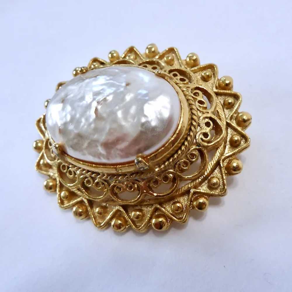 Impressive Domed Brooch with Large Faux Mabe Pear… - image 5