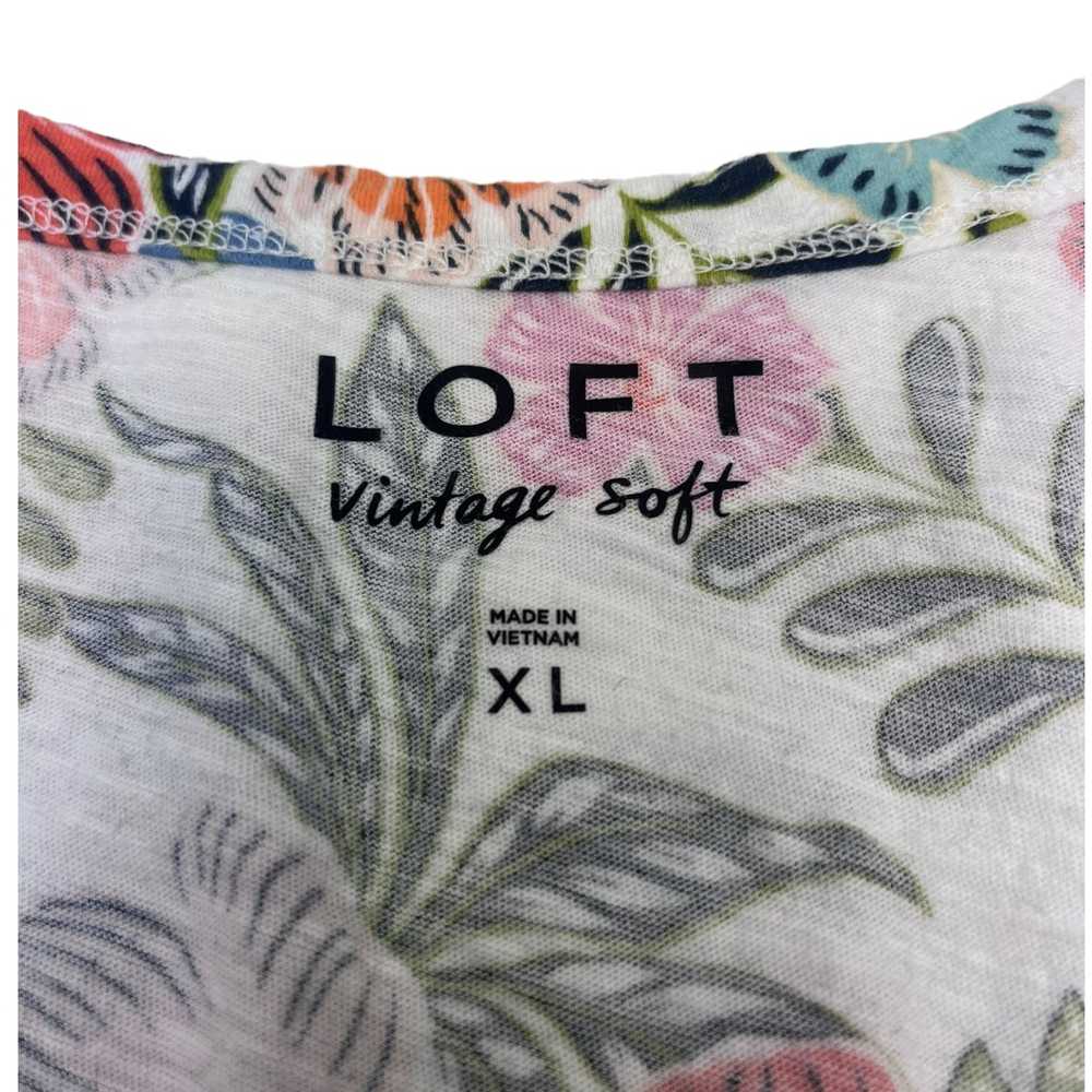 Loft Loft Woman's Vintage Soft Floral T-Shirt Siz… - image 3