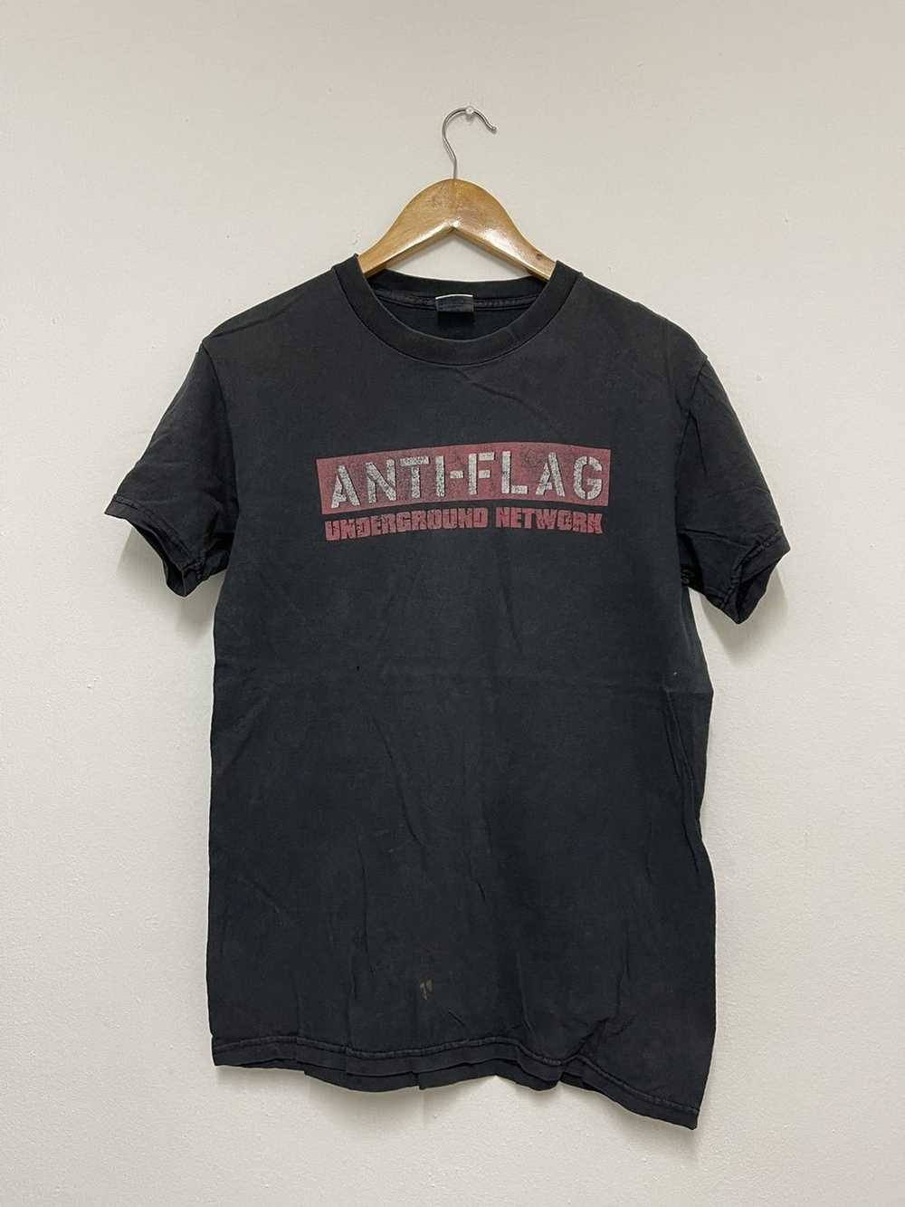 Band Tees × Vintage Vintage Anti-Flag Band “ Unde… - image 1