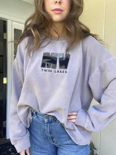 Vintage Vintage twin lakes sweater