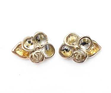 CHANEL Crystal Pearl CC Flower Earrings Black Gold 709592