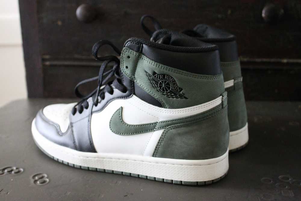 Jordan Brand × Nike Air Jordan 1 Retro High OG Cl… - image 2