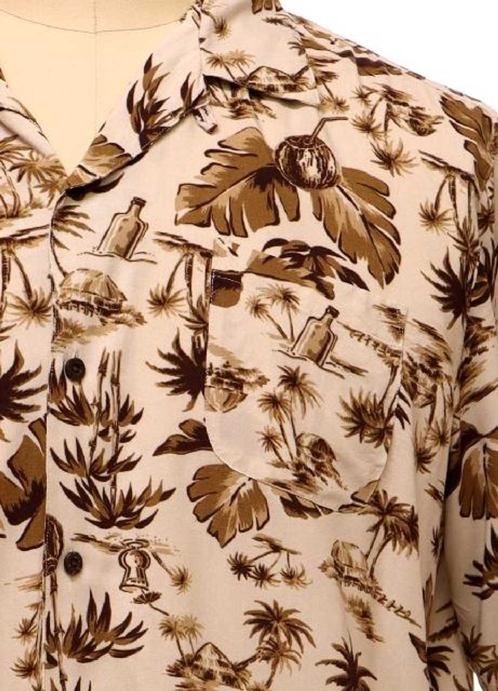 1990's George Mens Hawaiian Shirt - image 2