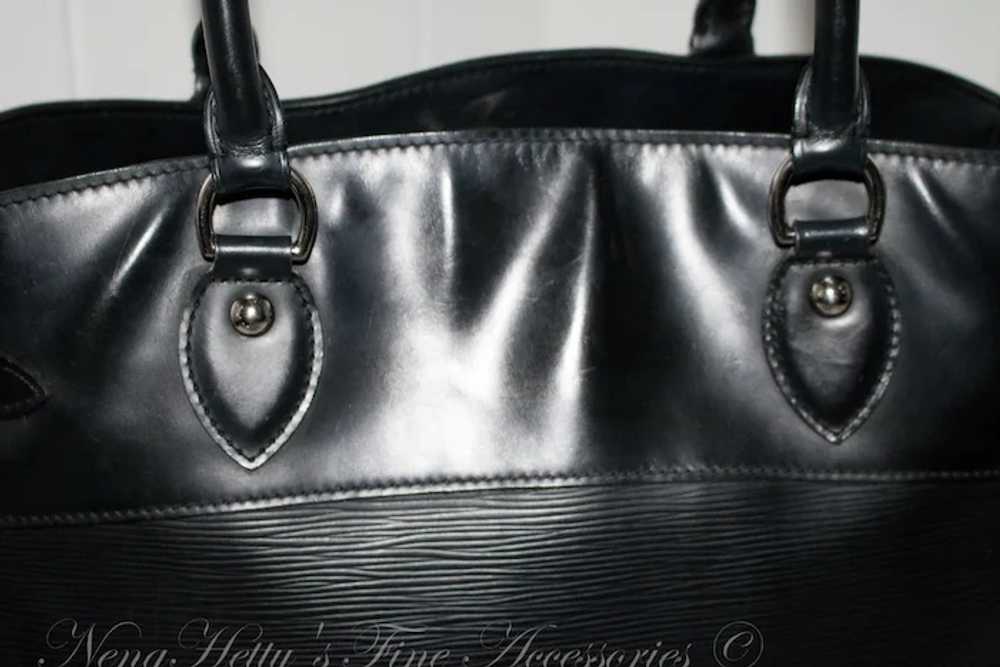 Vintage Louis Vuitton Epi Passy GM from France - image 5