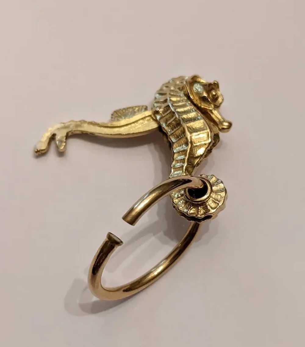 Vintage 18kt Yellow Gold Seahorse Keychain - image 6