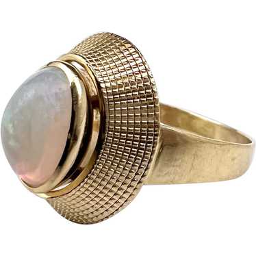 Sweden c 1970s. Vintage 18k Gold Opal Ring. - image 1