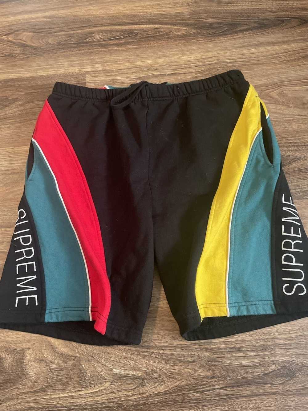 Supreme **New** Milan sweat shorts ss20 (black) - image 3