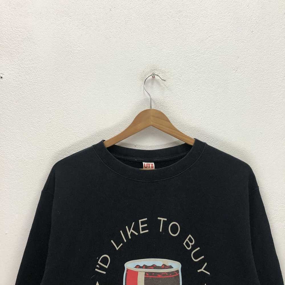 Uniqlo Rare coca cola x uniqlo sweatshirt big log… - image 3