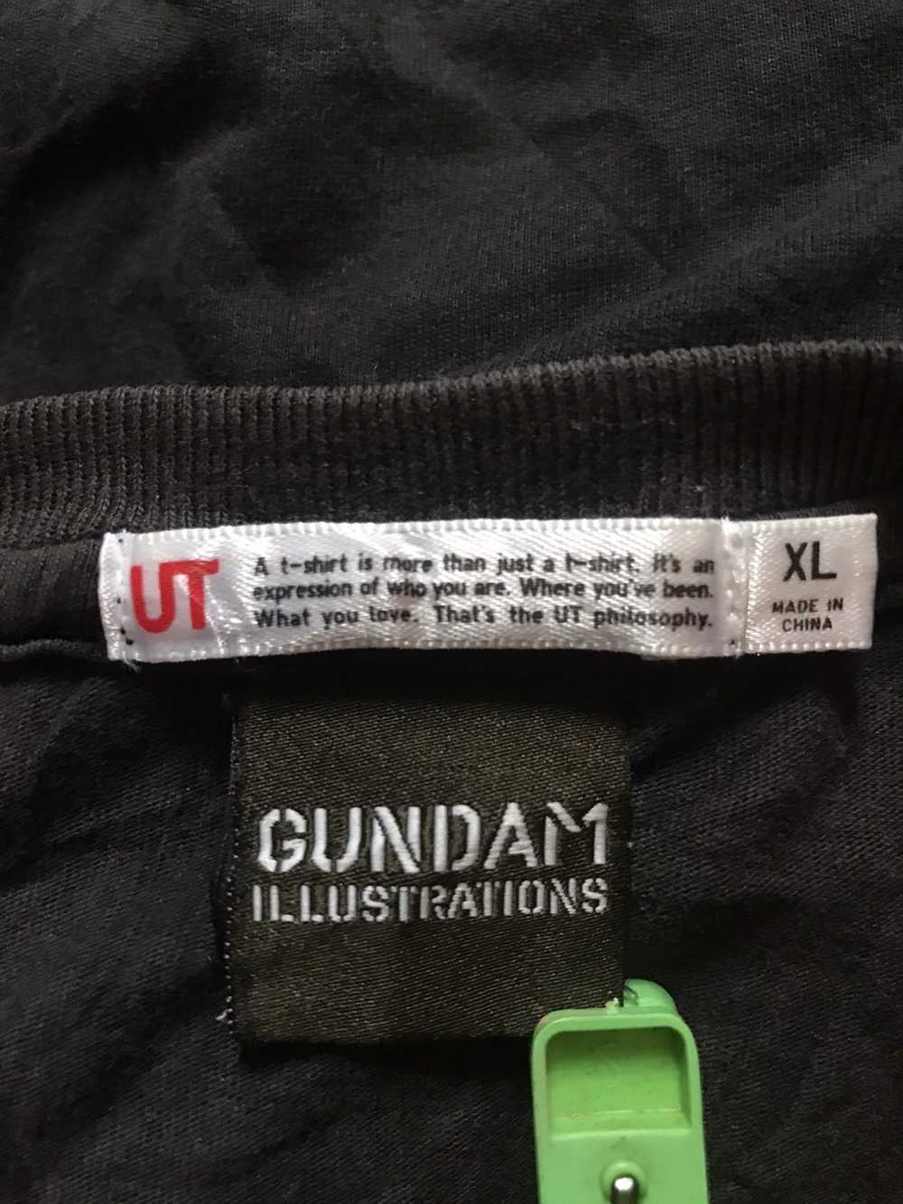 Japanese Brand × Streetwear × Uniqlo GUNDAM ILLUS… - image 4