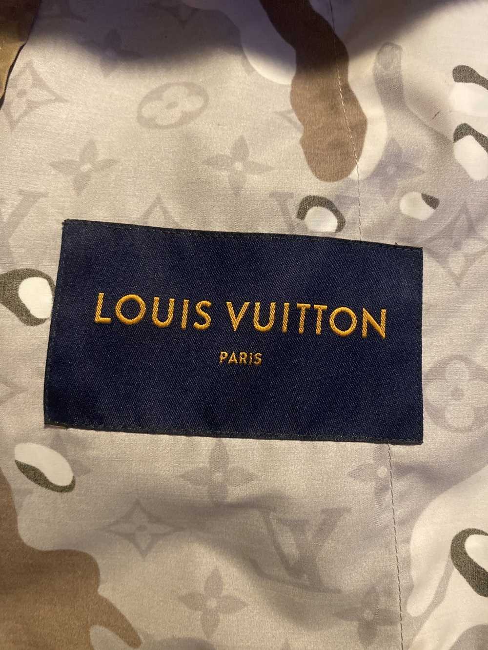 Louis Vuitton Louis Vuitton Rare Mens Camo Zip ho… - image 7