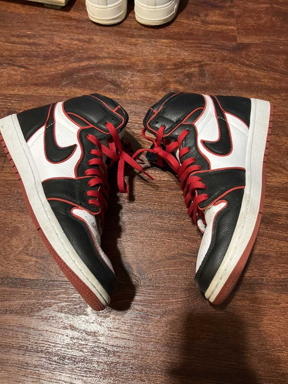 Jordan Brand × Nike Jordan 1 Retro High Bloodline… - image 2