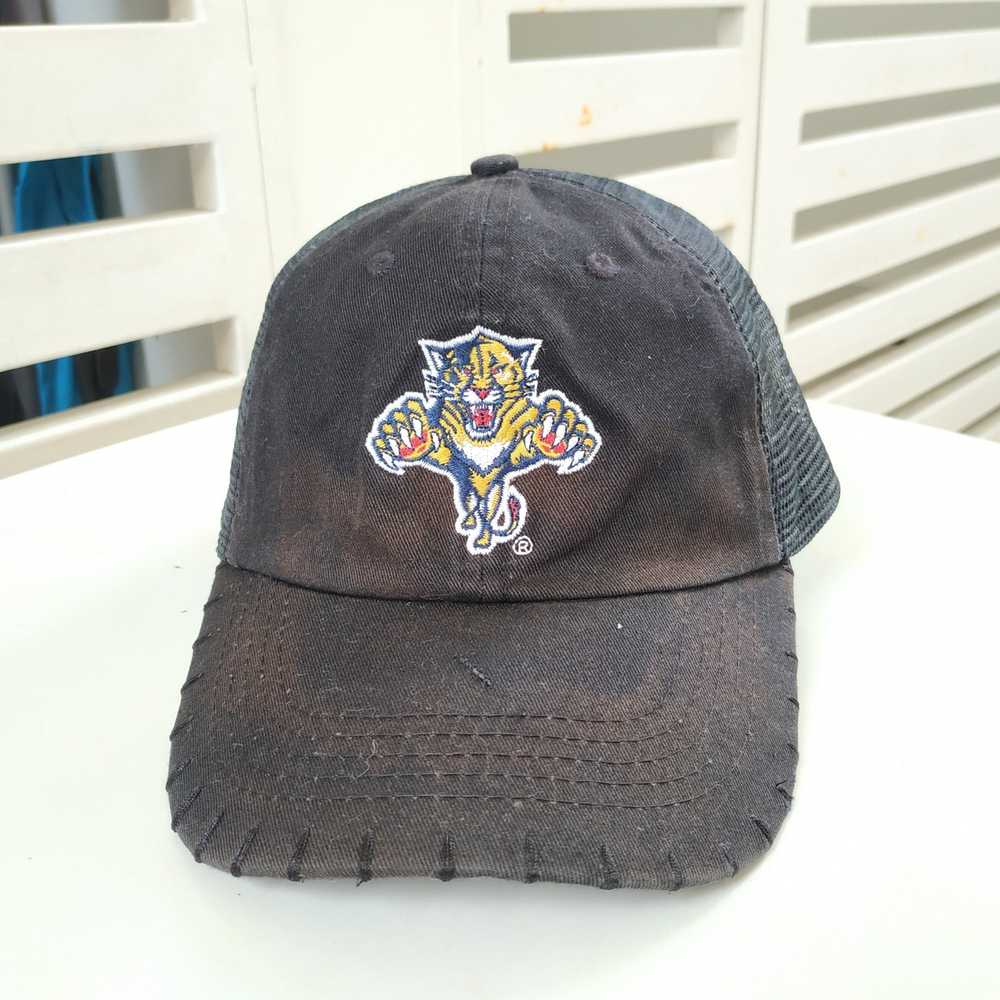 Hat × NHL NHL FLORIDA PANTHERS VINTAGE TRUCKER CAP - image 1