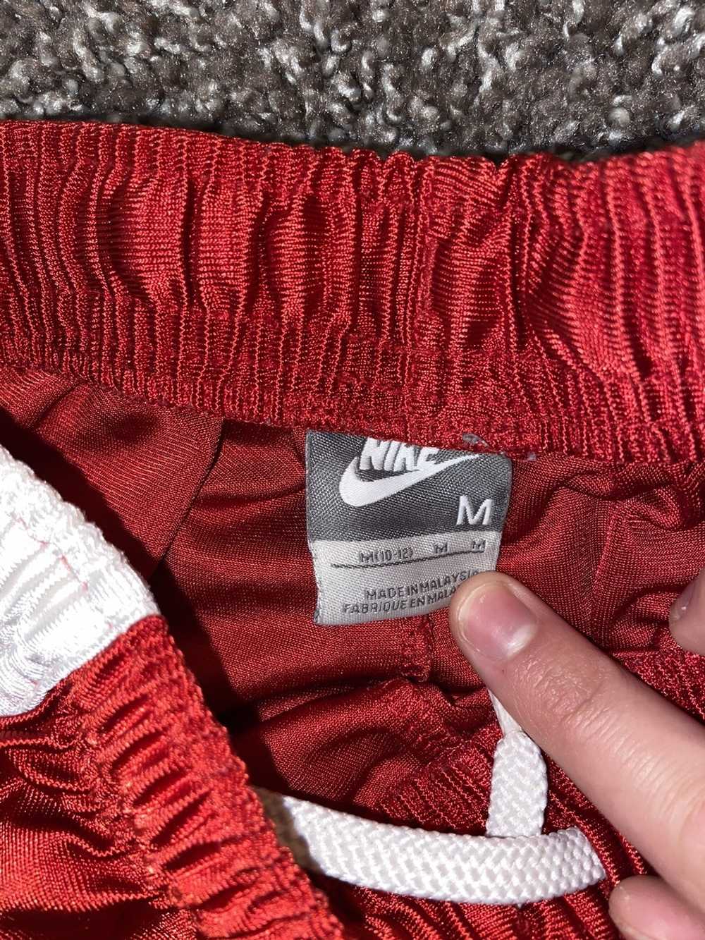 Nike Nike Vintage 90s Red Shorts - image 3