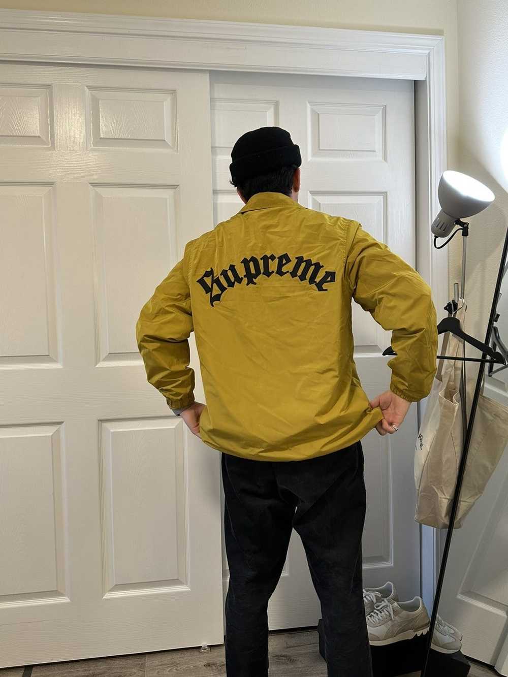 Supreme Old English Coaches Jacket FW16 Black Medium … - Gem